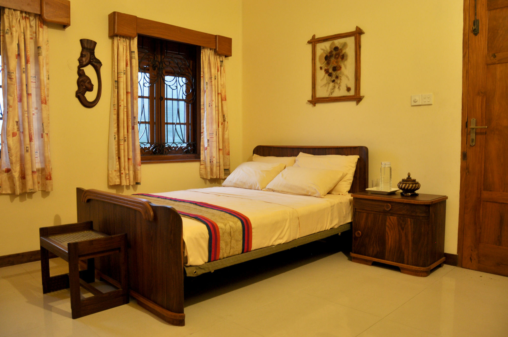 Serene Villa Ratnapura Exterior photo